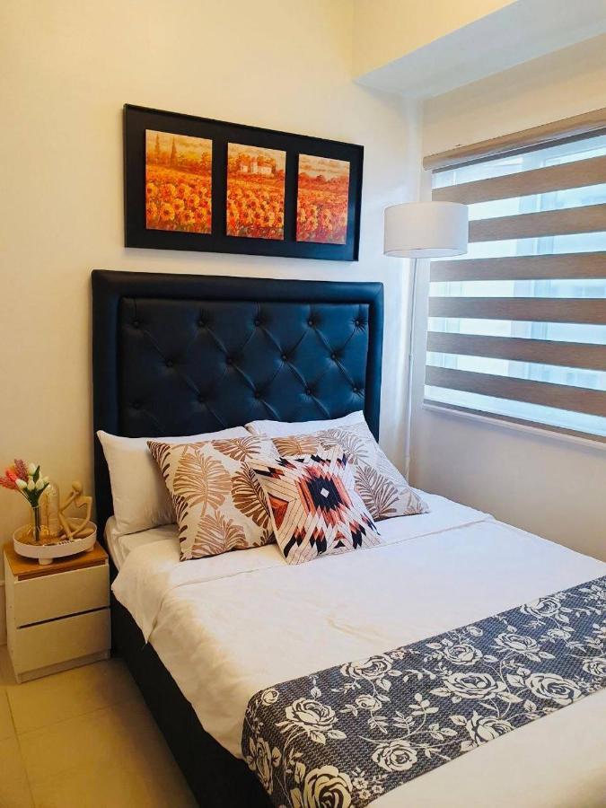 2 Bedroom Condo Vine Residences Quezon City With Pool Wifi Karaoke Board Games Netflix Esterno foto